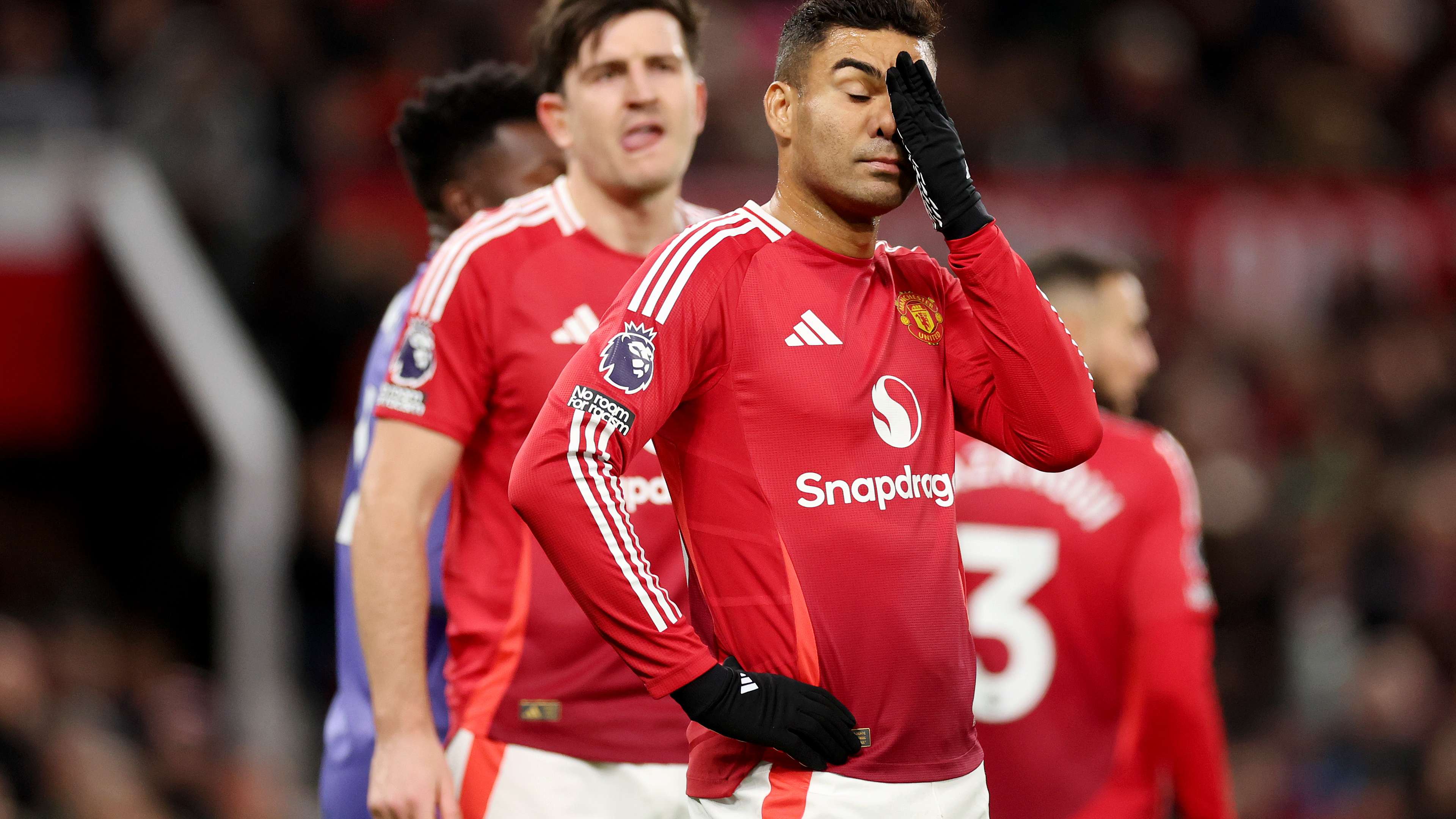 他給人們帶 他給人們帶