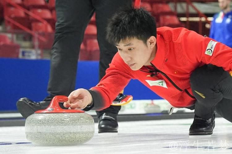 中国男子冰壶队险胜德国队完成一日双赛 中国男子冰壶队险胜德国队完成一日双赛